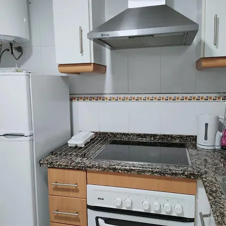 Ground Floor Close To Arenal - 4 Pers Apartment *