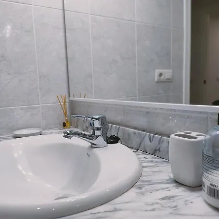 Apartament Ground Floor Close To Arenal - 4 Pers